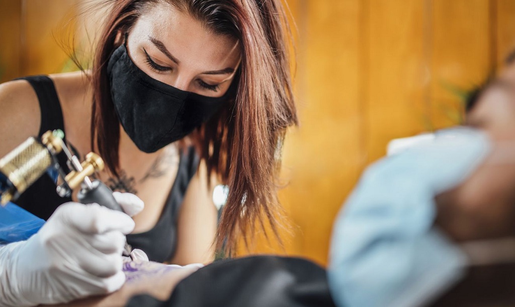 How to Become a Tattoo Artist